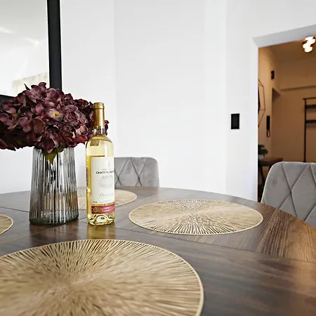 Victus Apartamenty, Loft شقة